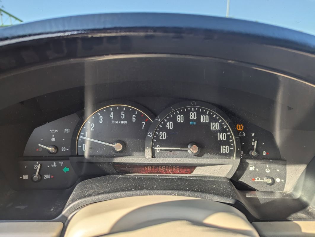 Used 2006 Cadillac XLR image 17