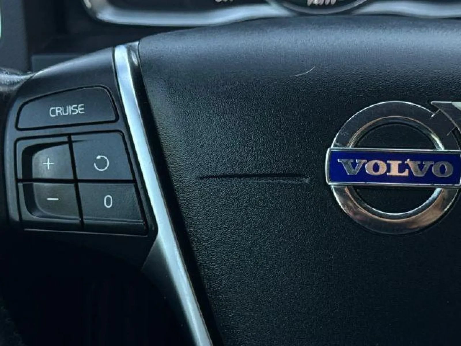Used 2017 Volvo S60 T5 Dynamic FWD image 29