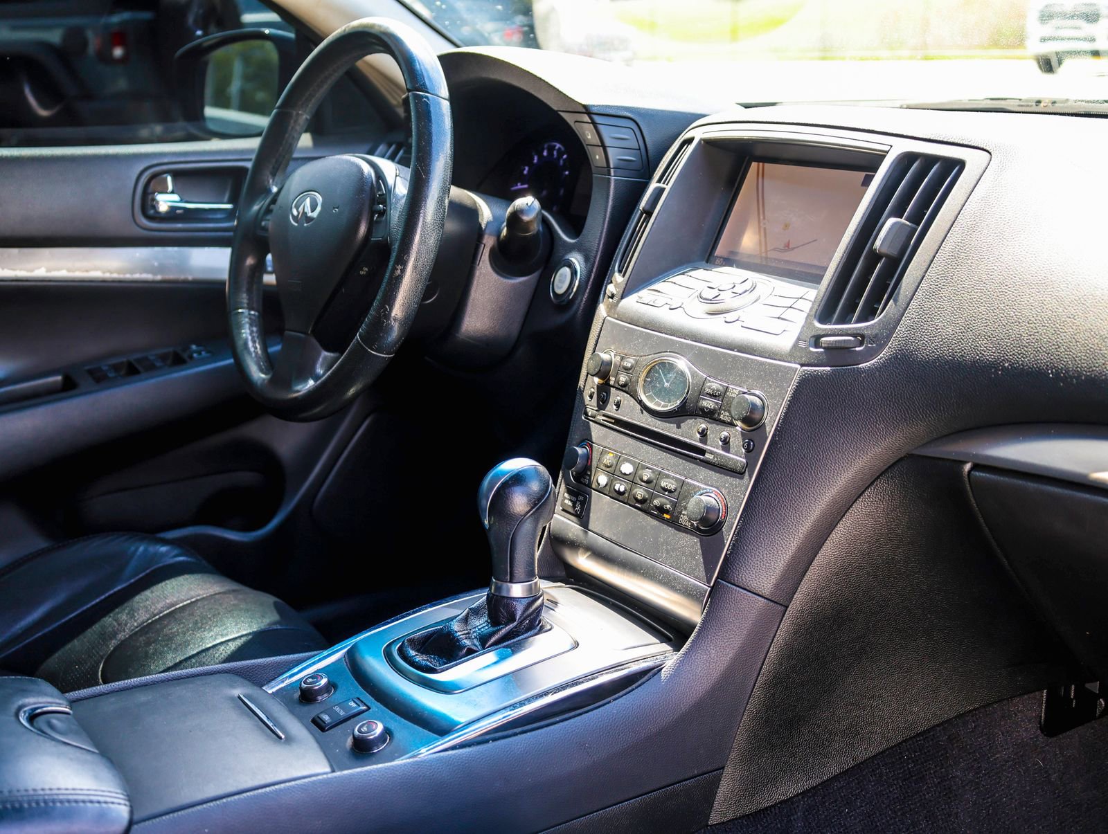 Used 2013 INFINITI G37 x w/ Premium Pkg image 10