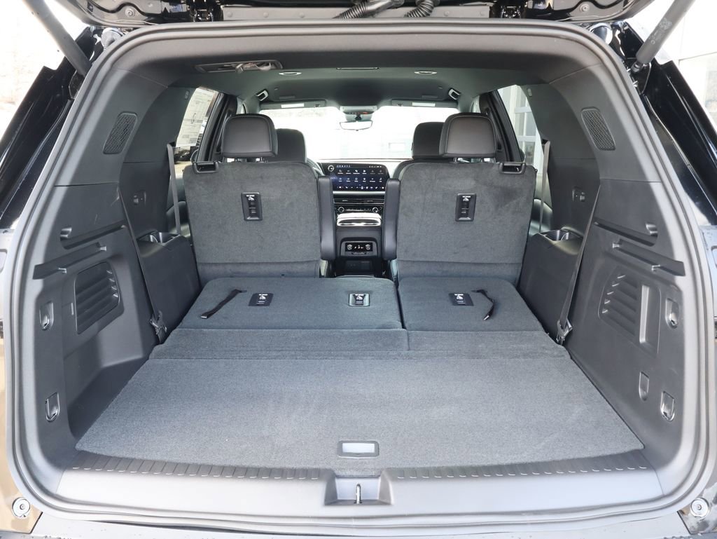 New 2026 Chevrolet Traverse LT w/ Midnight/Sport Edition image 32