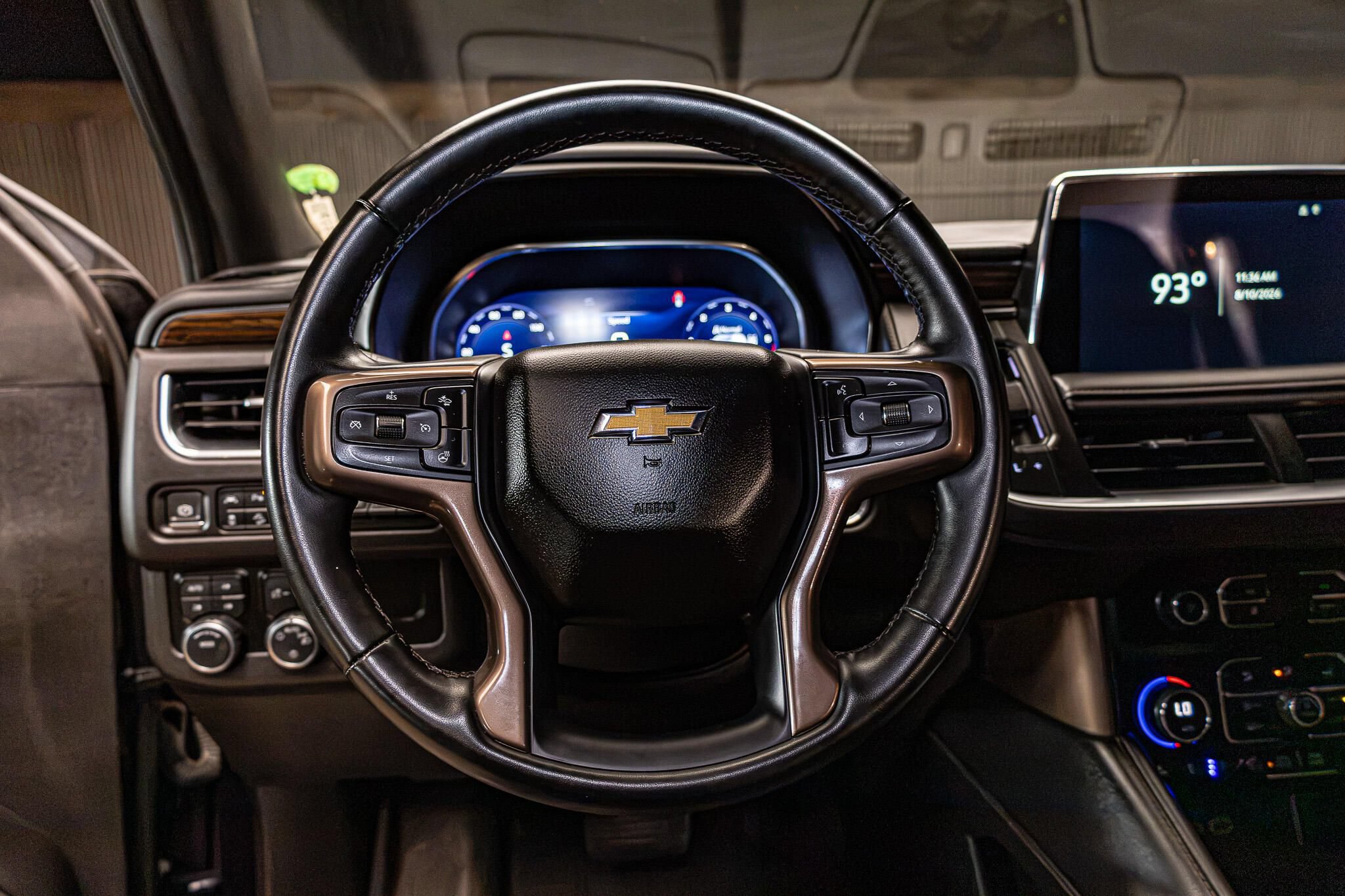 Used 2023 Chevrolet Tahoe High Country AWD/4WD image 14