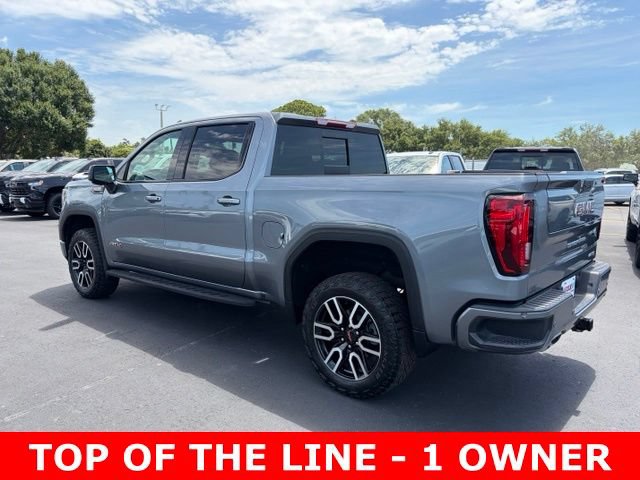 Used 2022 GMC Sierra 1500 AT4 w/ AT4 Premium Package AWD/4WD image 4