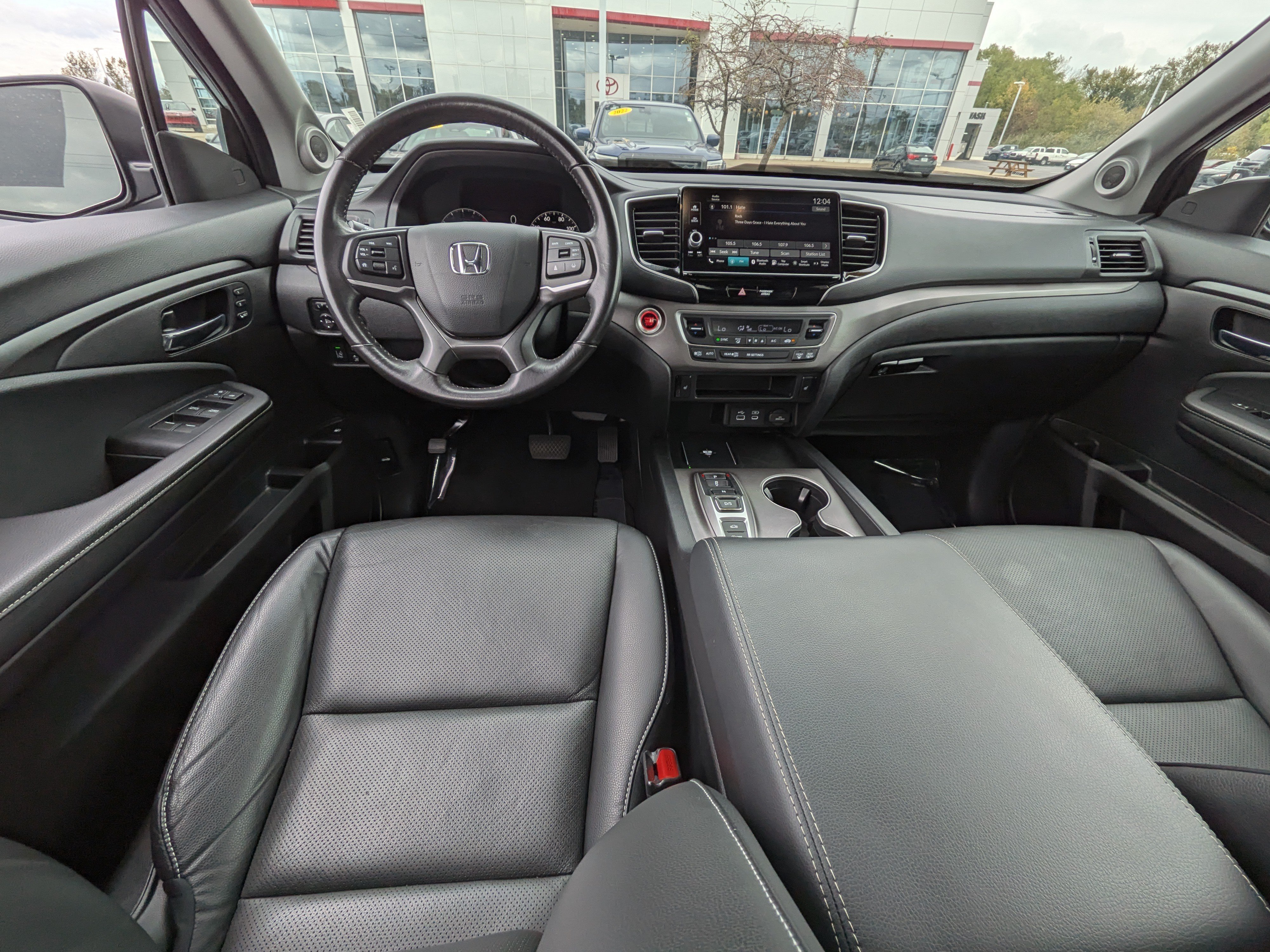 Used 2025 Honda Ridgeline RTL image 14