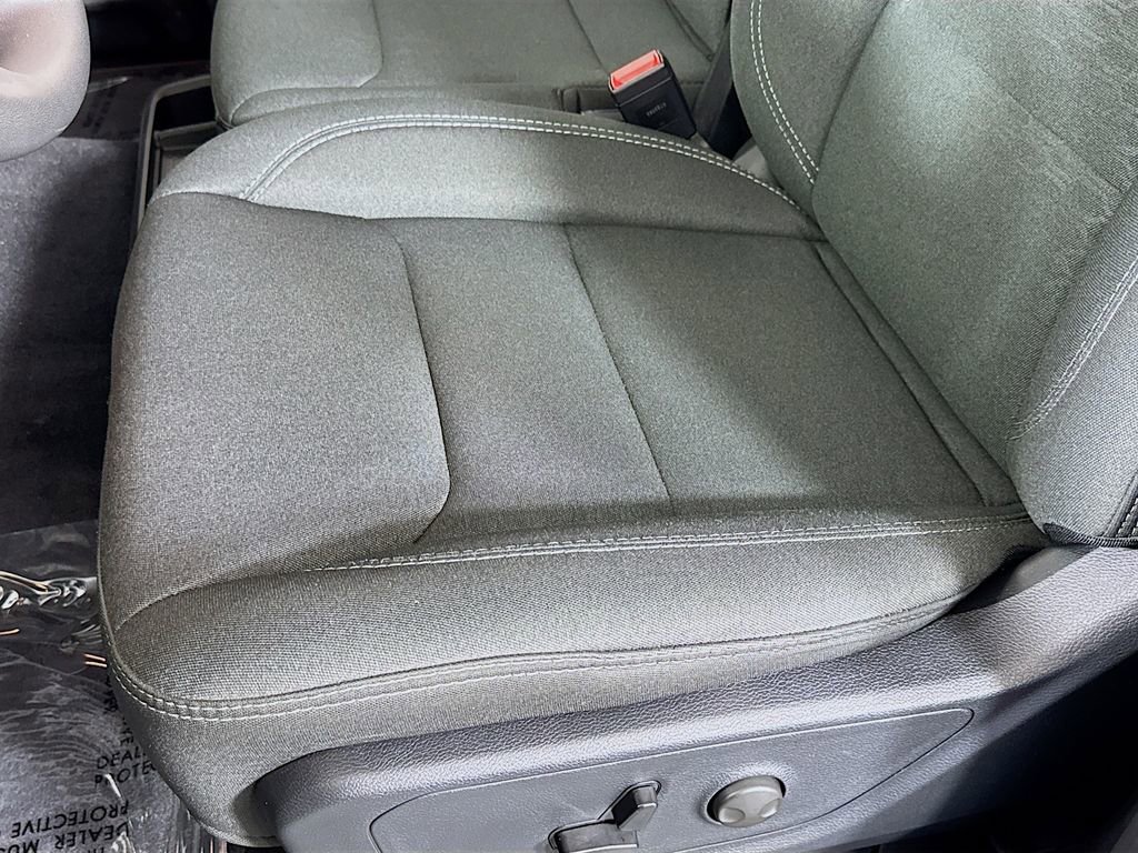Used 2025 RAM 1500 Big Horn AWD/4WD image 18