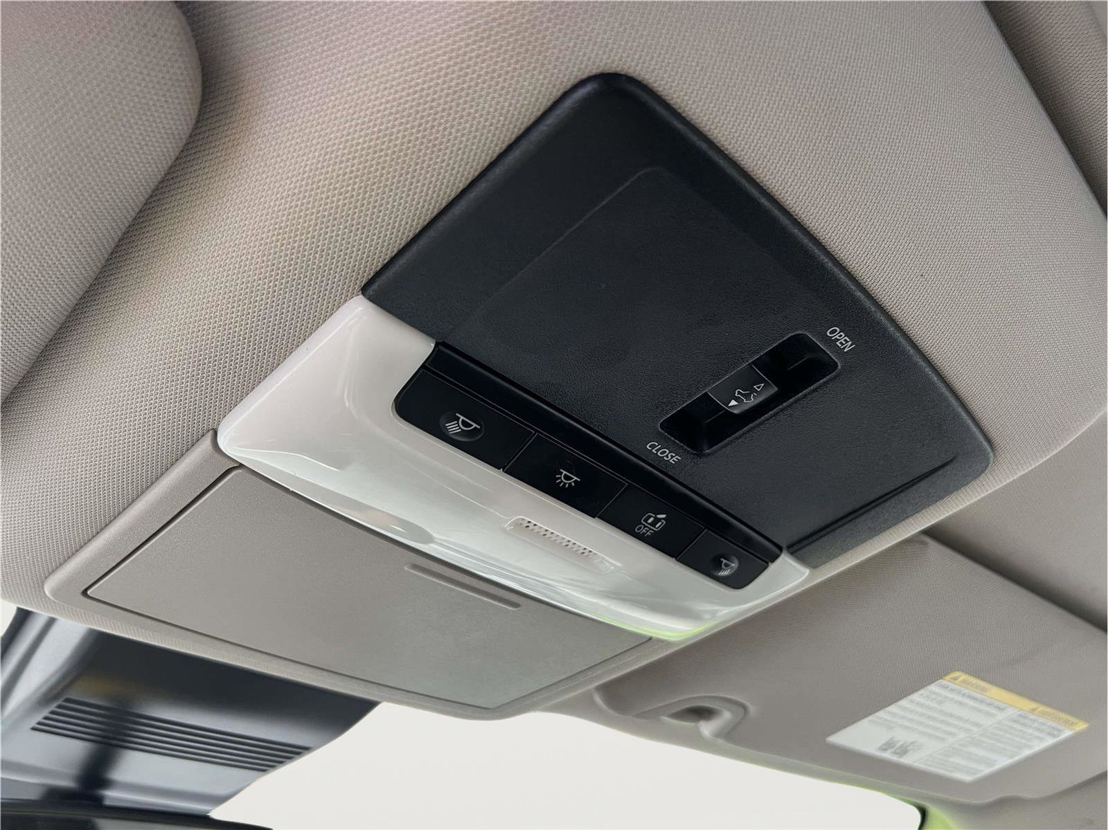 Certified 2021 Nissan Altima 2.5 SV w/ SV Premium Package image 40