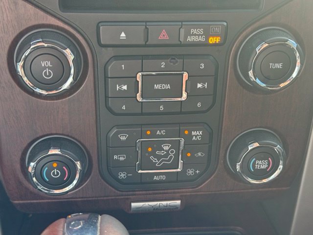 Used 2014 Ford F150 King Ranch w/ King Ranch Chrome Package AWD/4WD image 36