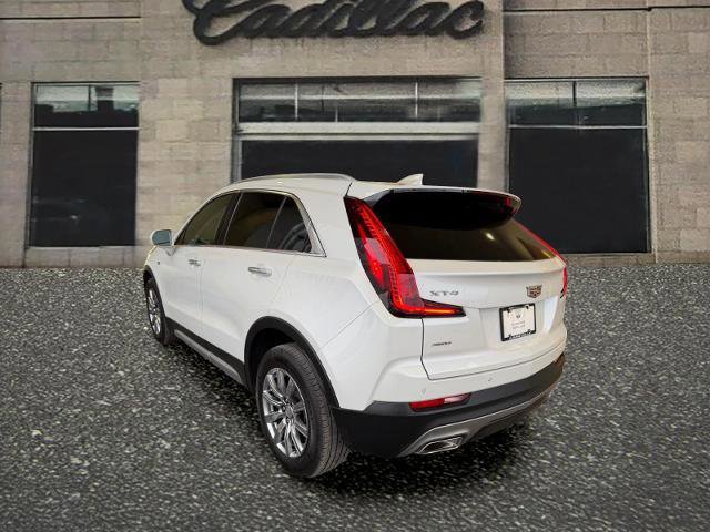 Used 2019 Cadillac XT4 Premium Luxury image 3