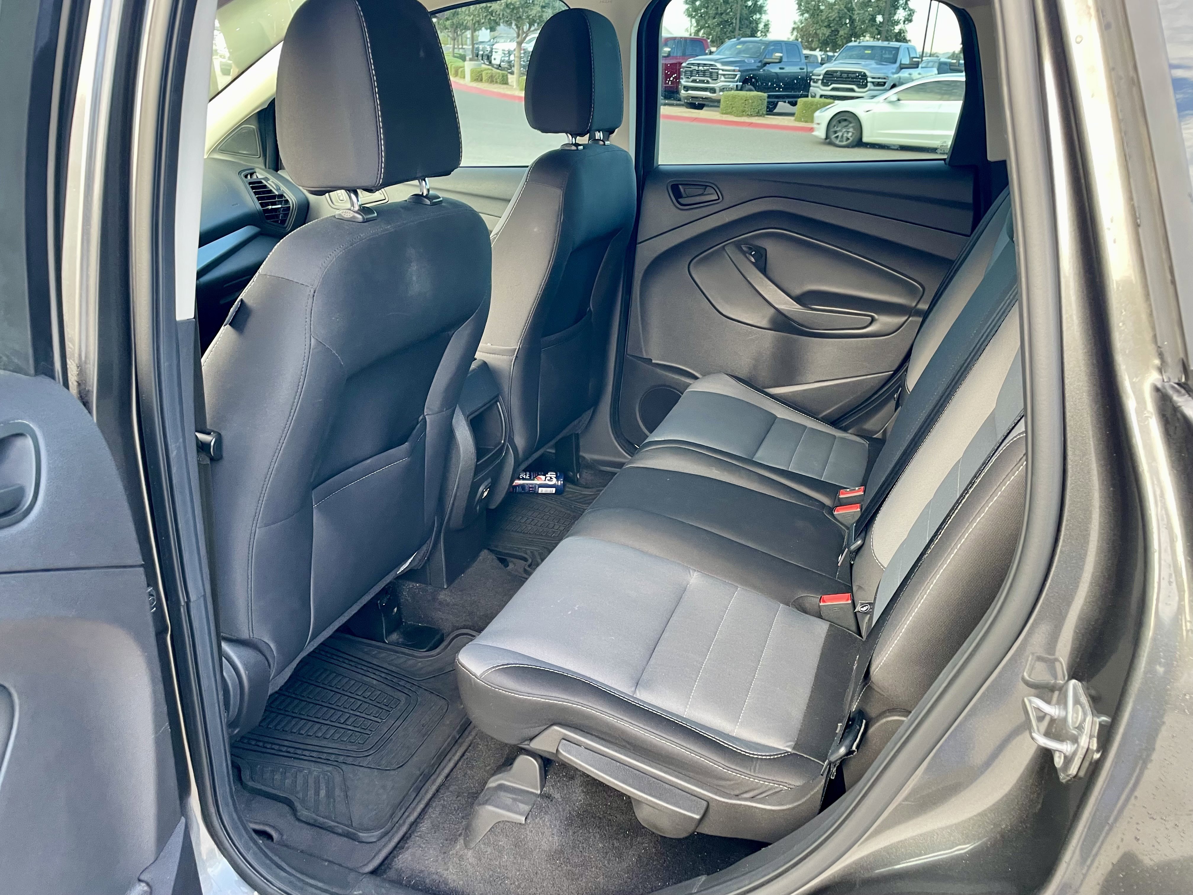 Used 2017 Ford Escape S image 12