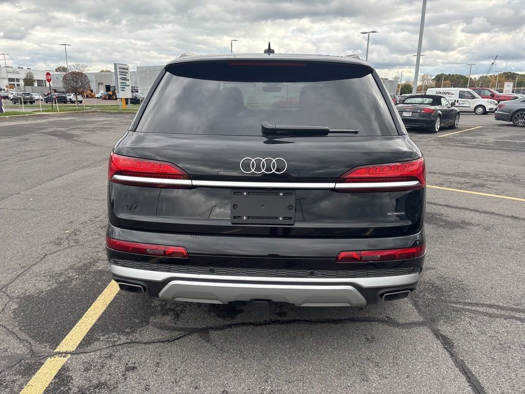 New 2025 Audi Q7 3.0T Premium Plus image 6