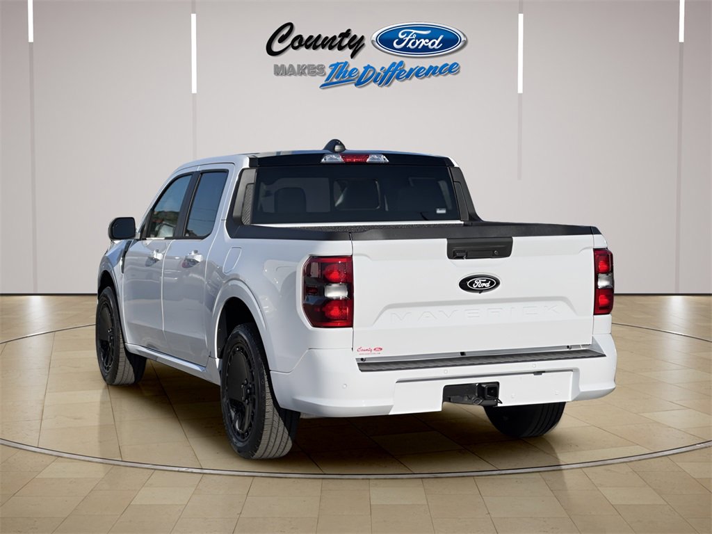 New 2025 Ford Maverick Lobo image 25
