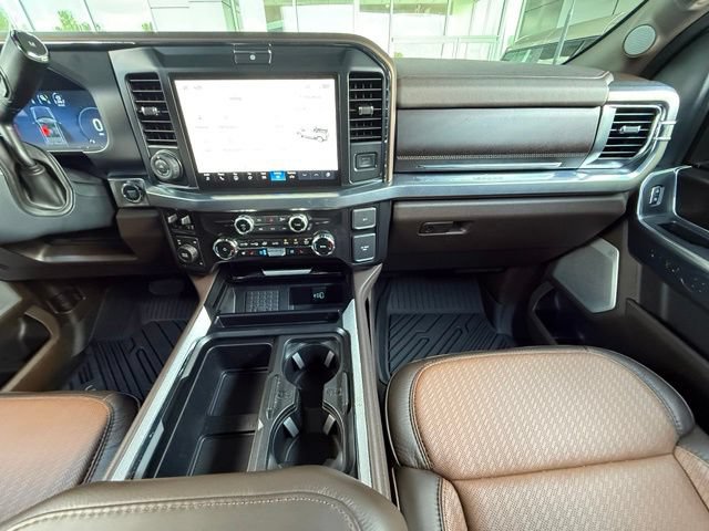 Used 2025 Ford F450 King Ranch w/ Snow Plow/Camper Package AWD/4WD image 21