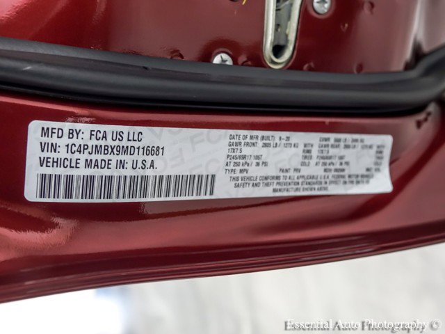 Used 2021 Jeep Cherokee Trailhawk AWD/4WD image 33