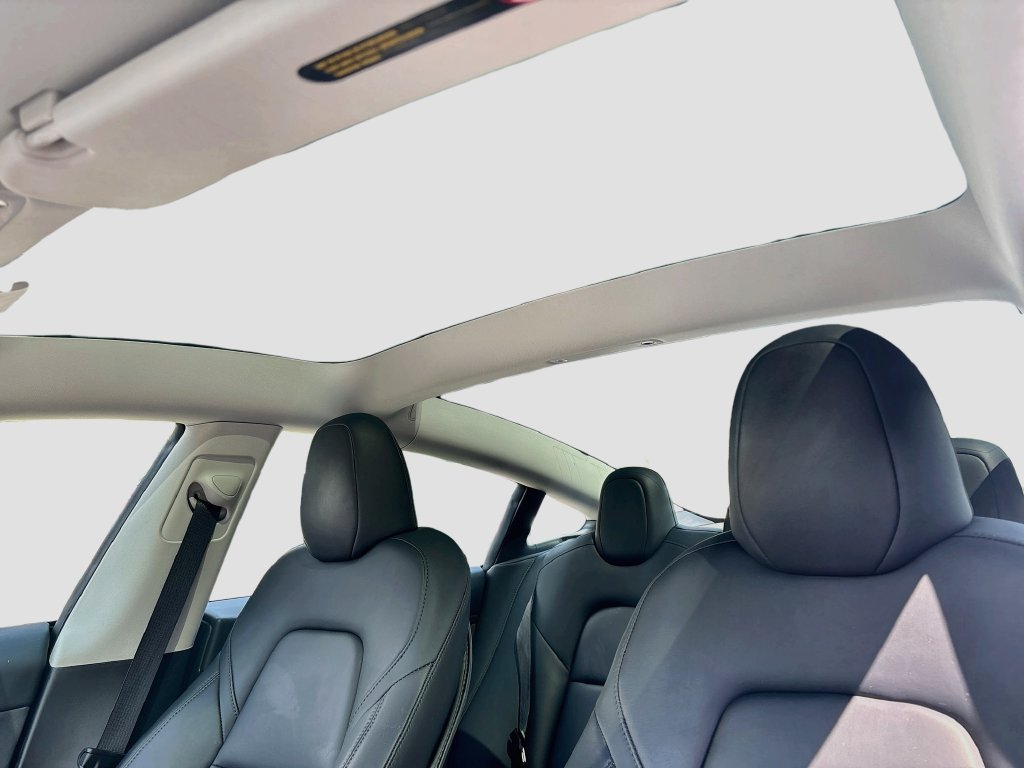 Used 2023 Tesla Model 3 Standard Range RWD image 18
