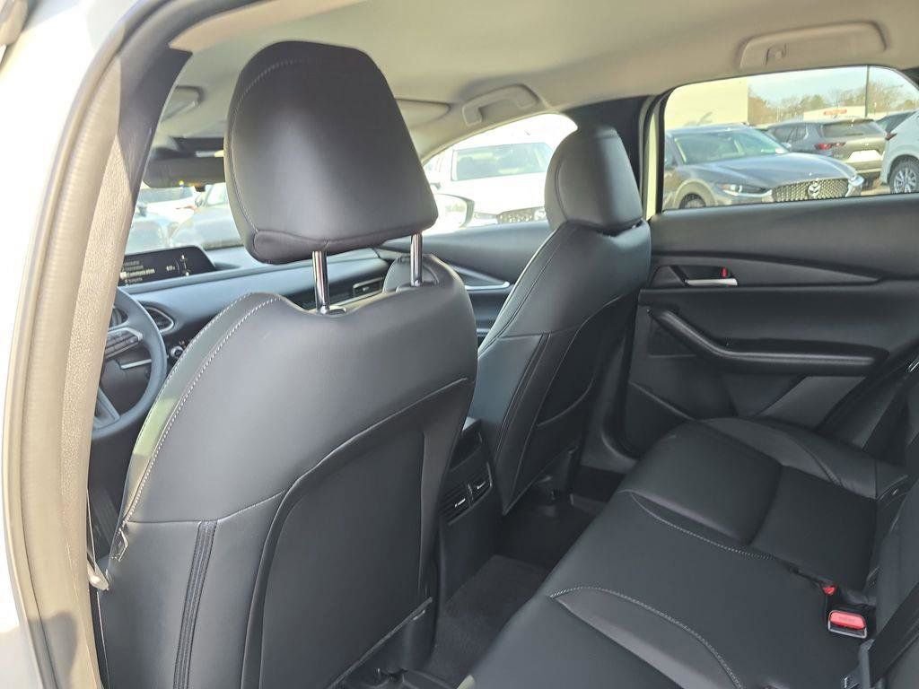 New 2026 MAZDA CX-30 AWD 2.5 S w/ Select Sport Pkg image 16