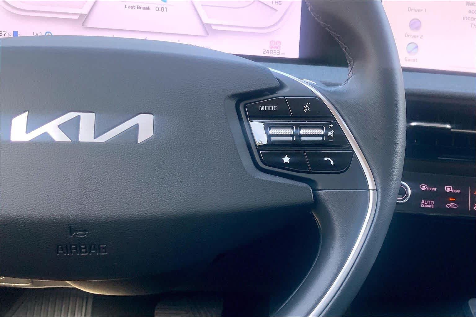 Used 2024 Kia EV6 Light RWD image 22