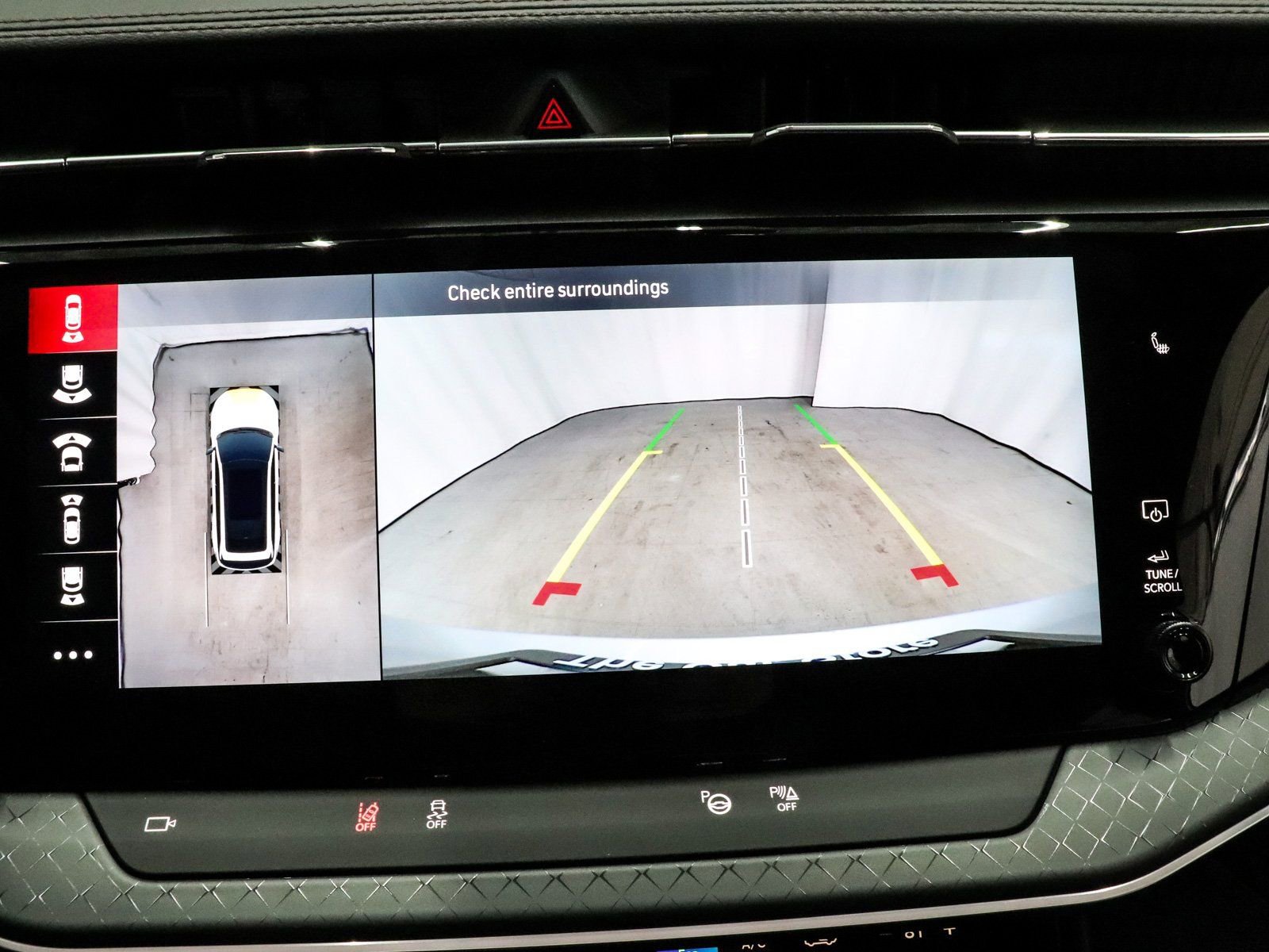 Used 2025 Jeep Wagoneer S Limited image 35