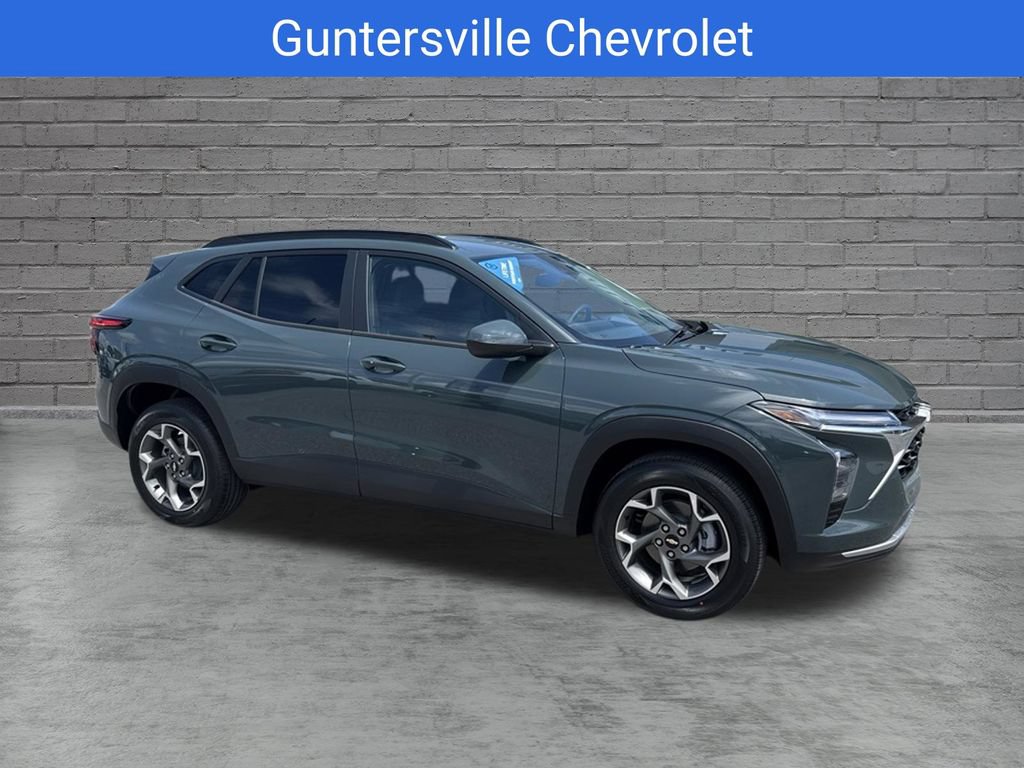 New 2026 Chevrolet Trax LT w/ LT Convenience Package
