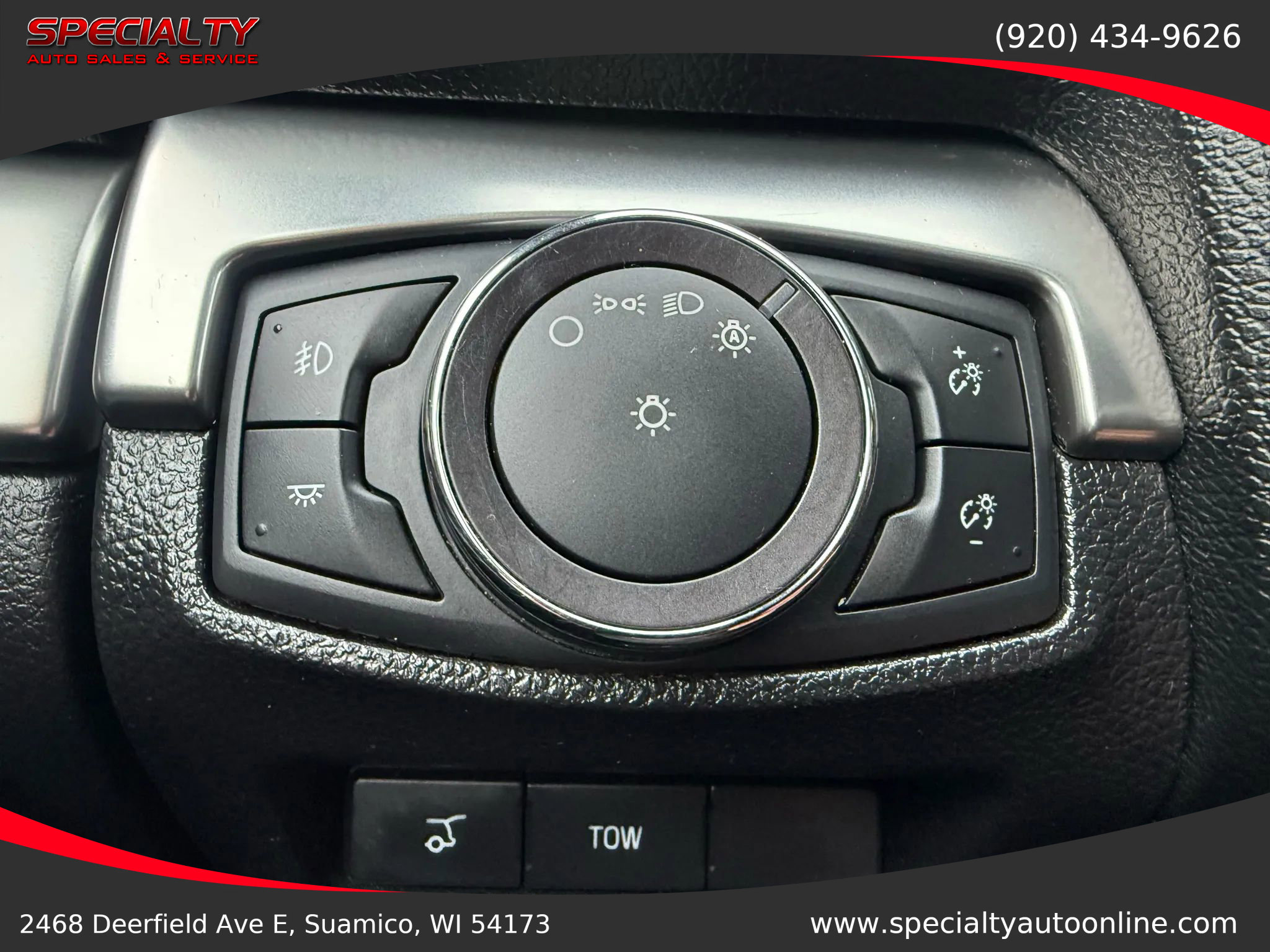 Used 2018 Ford Explorer XLT w/ Equipment Group 202A image 35