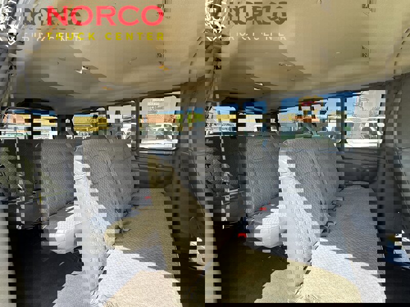 Used 2021 Chevrolet Express 3500 LT w/ LT Preferred Equipment Group image 3