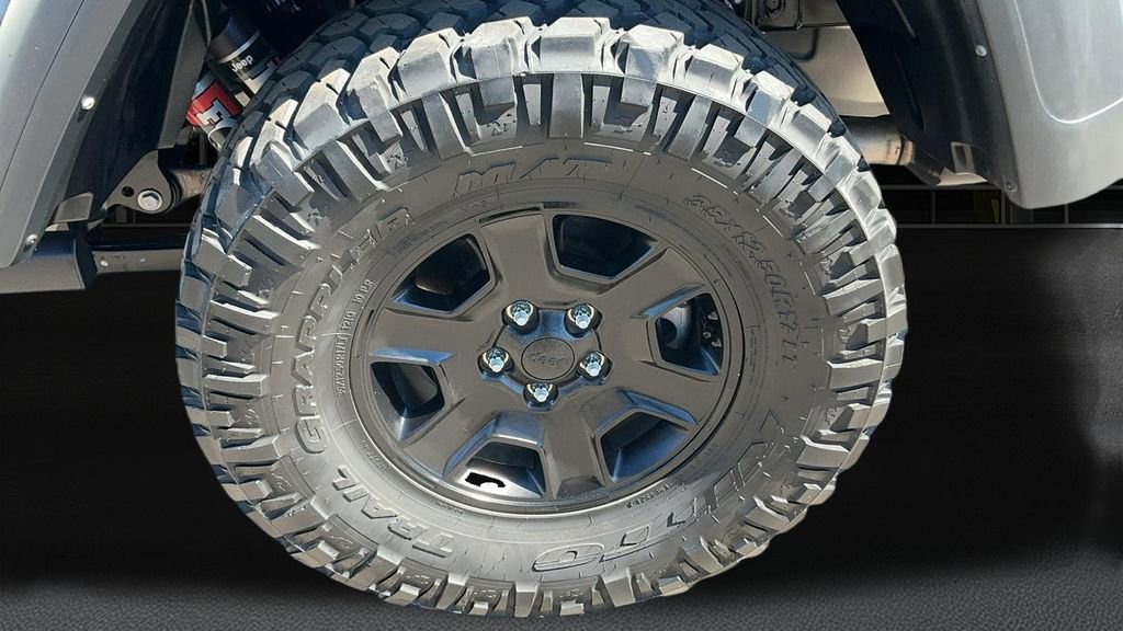 Used 2021 Jeep Gladiator Mojave w/ Trailer Tow Package image 12