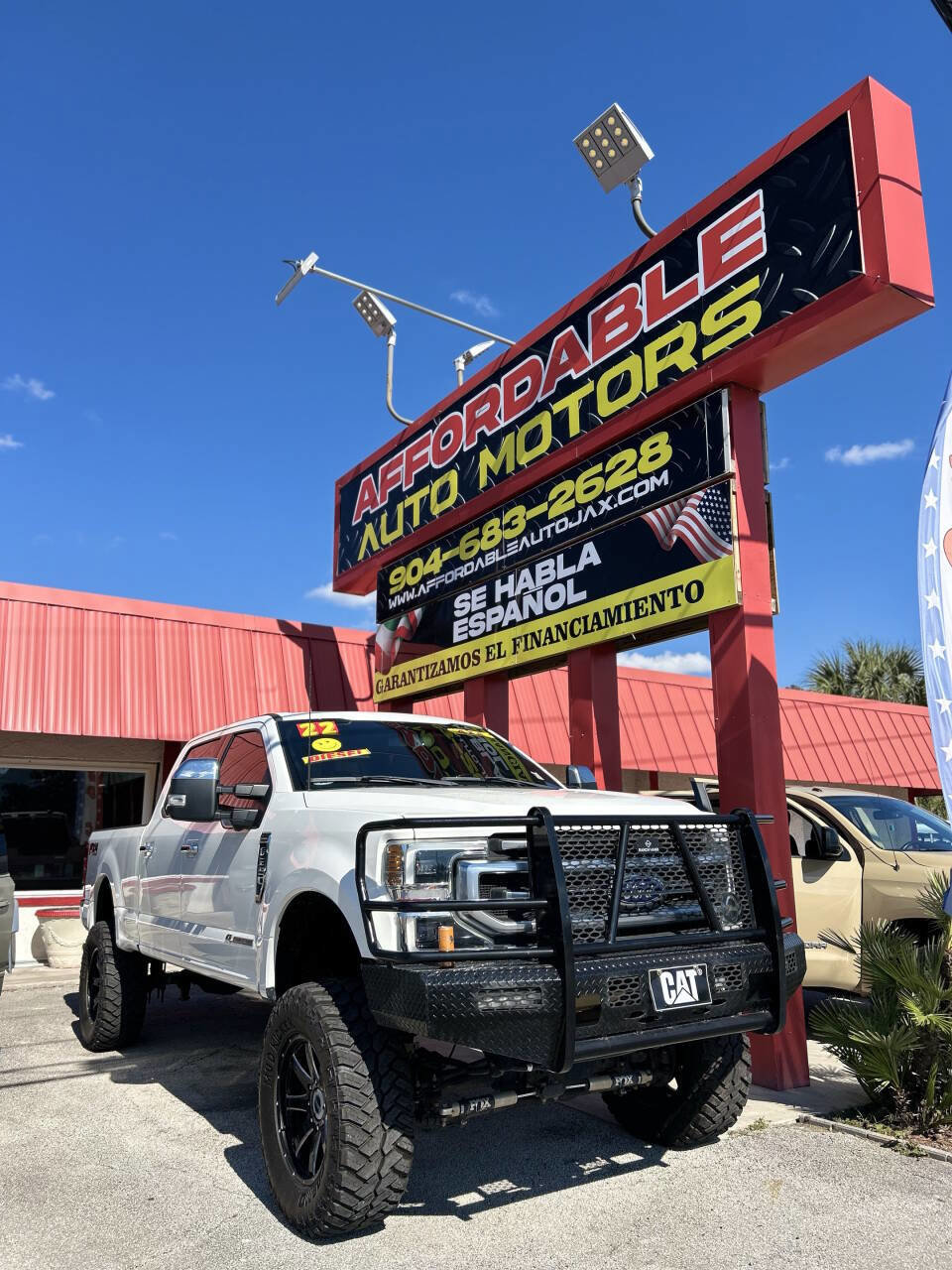 Used 2022 Ford F250 Platinum image 2