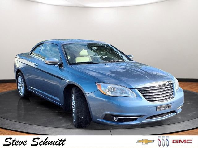 Used 2011 Chrysler 200 Limited FWD image 26