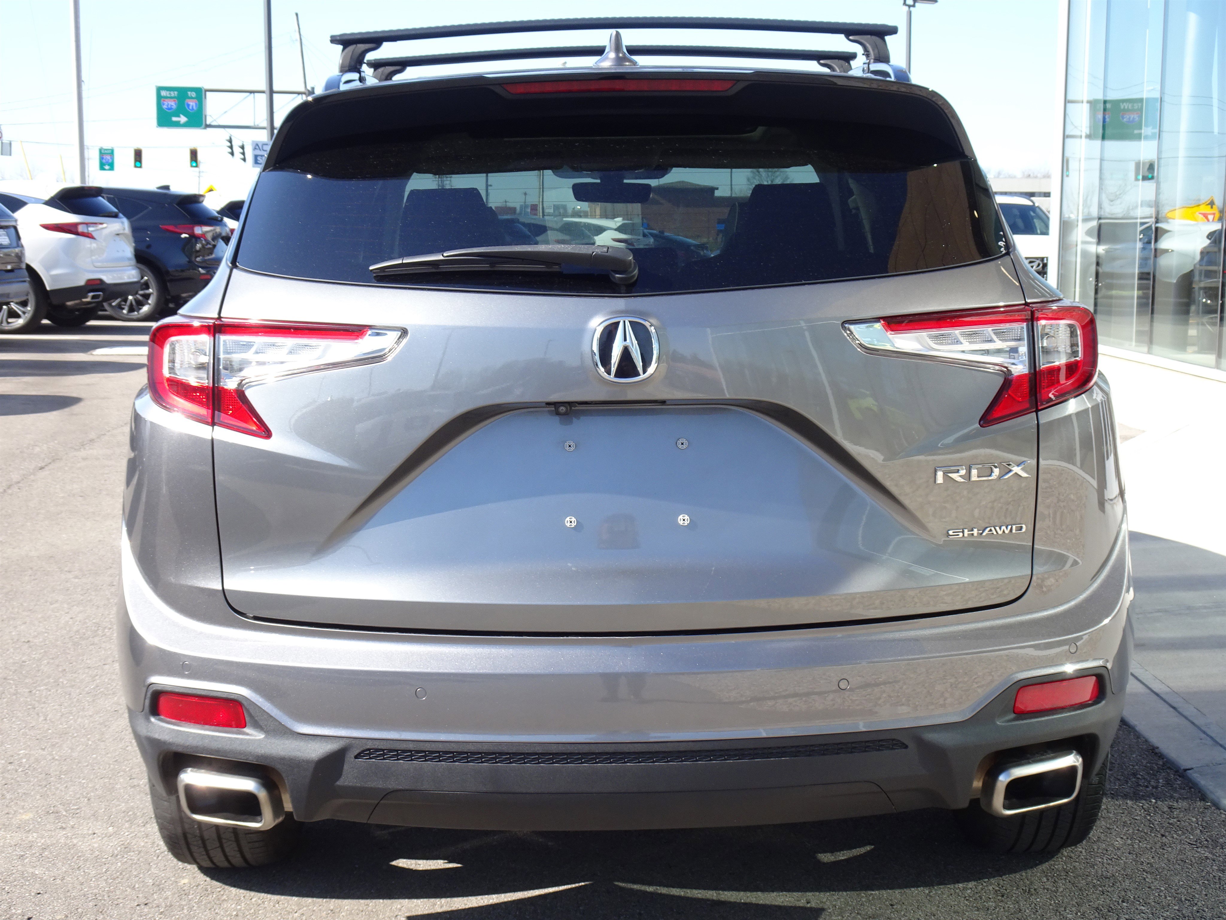 Used 2023 Acura RDX AWD w/ Advance Package image 4