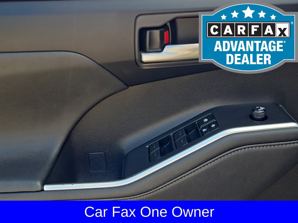 Used 2024 Toyota Highlander XLE AWD/4WD image 20