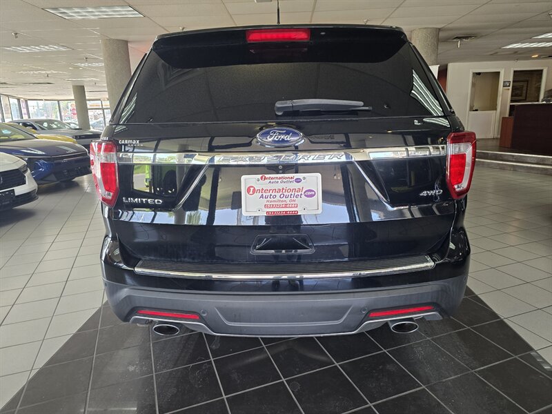 Used 2018 Ford Explorer Limited AWD/4WD image 5