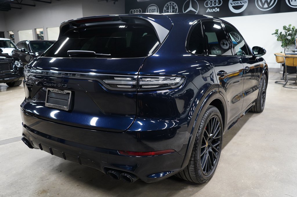 Used 2023 Porsche Cayenne GTS w/ Premium Package Plus AWD/4WD image 5