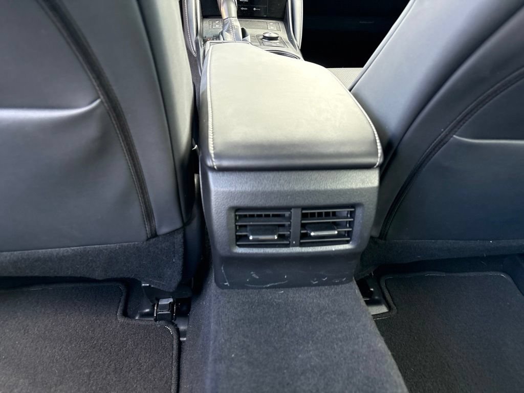 Used 2024 Lexus IS 500 RWD image 19