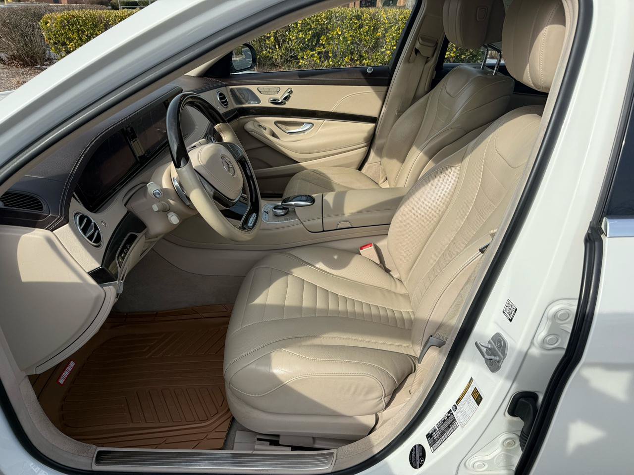 Used 2016 Mercedes-Benz S 550 Sedan w/ Premium Package image 9