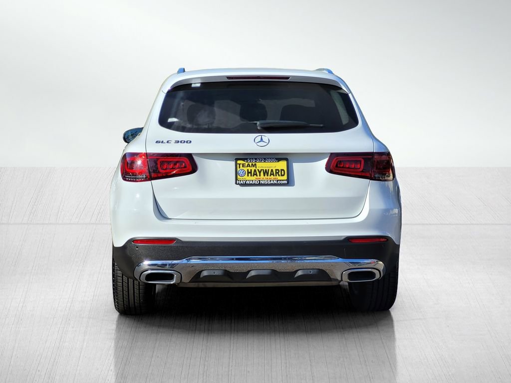 Used 2022 Mercedes-Benz GLC 300 w/ Multimedia Package Lite image 6