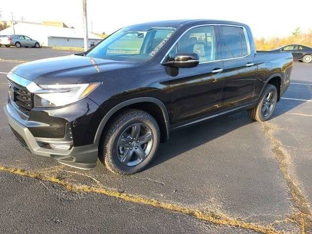 Used 2023 Honda Ridgeline RTL-E image 3