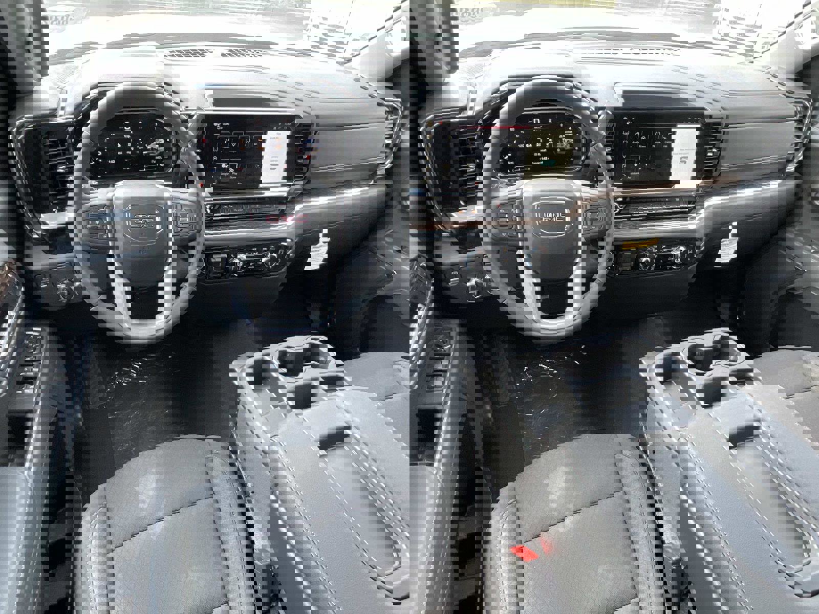 New 2026 GMC Sierra 1500 SLE w/ Preferred Package image 9