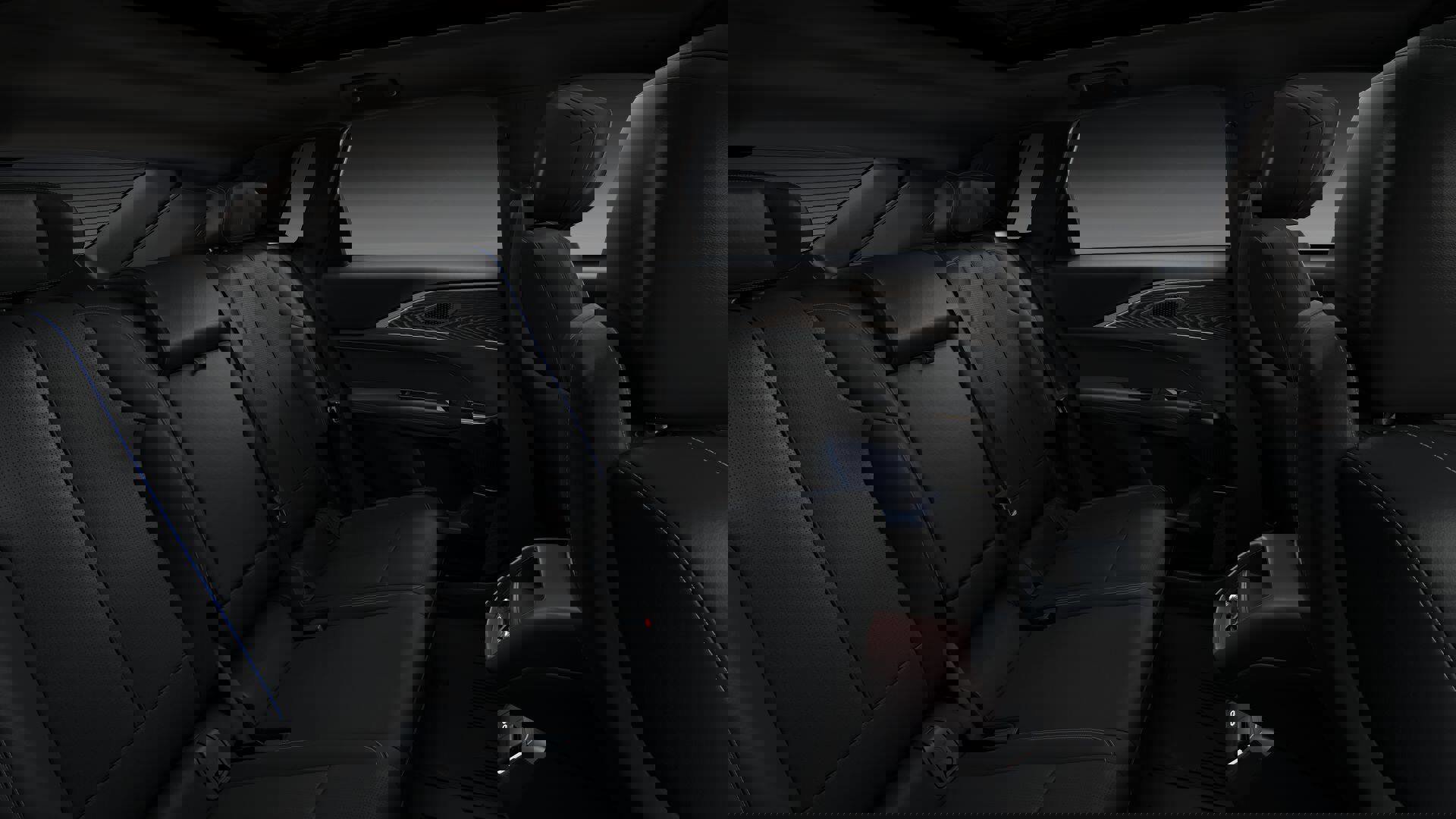 New 2025 Cadillac Lyriq Luxury w/ LPO, Floor Liner Package image 34