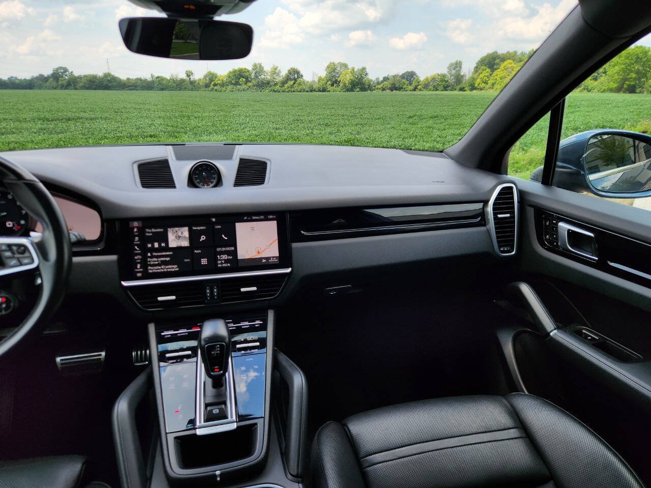 Used 2019 Porsche Cayenne S w/ Premium Package AWD/4WD image 20
