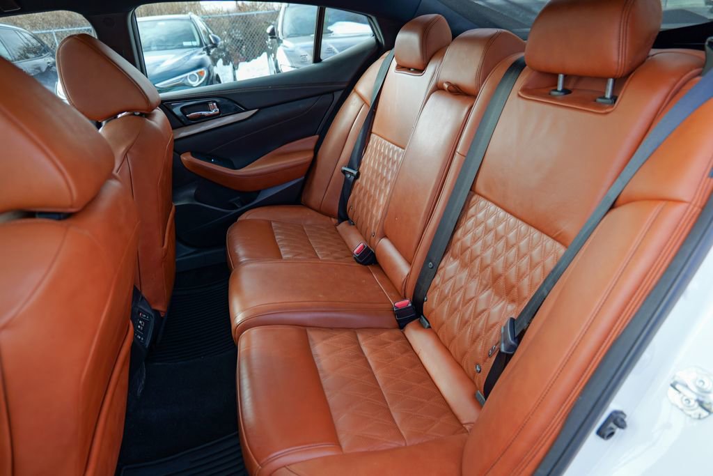 Used 2019 Nissan Maxima Platinum w/ Reserve Package image 28