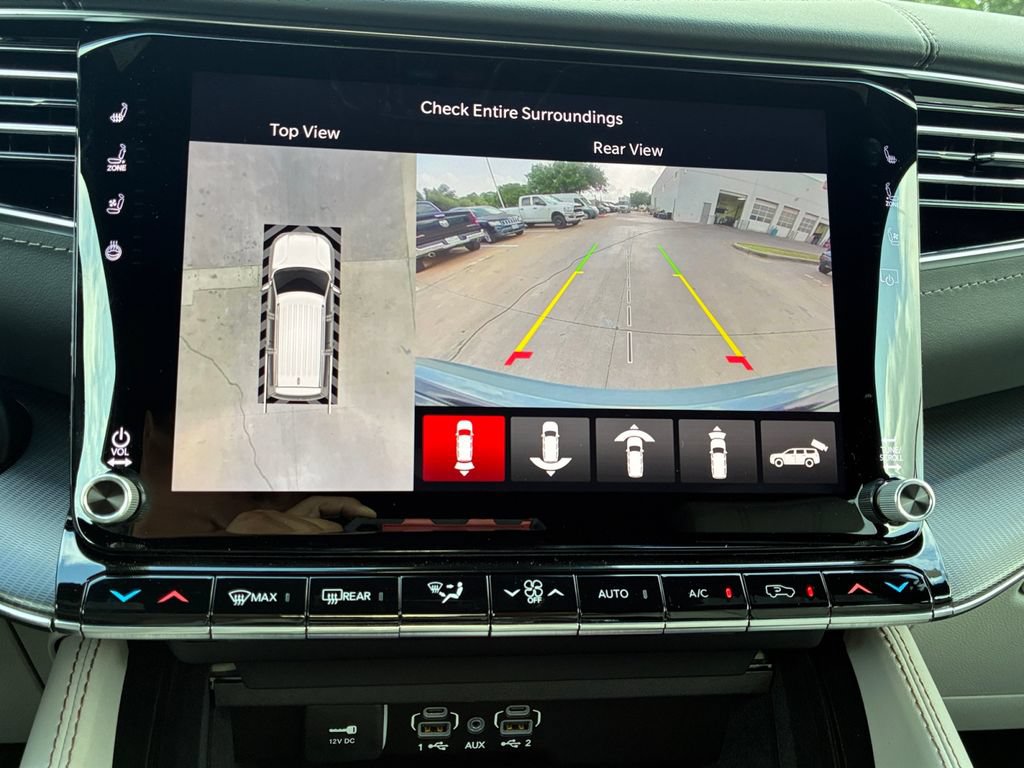 New 2026 Jeep Grand Wagoneer Summit AWD/4WD image 9