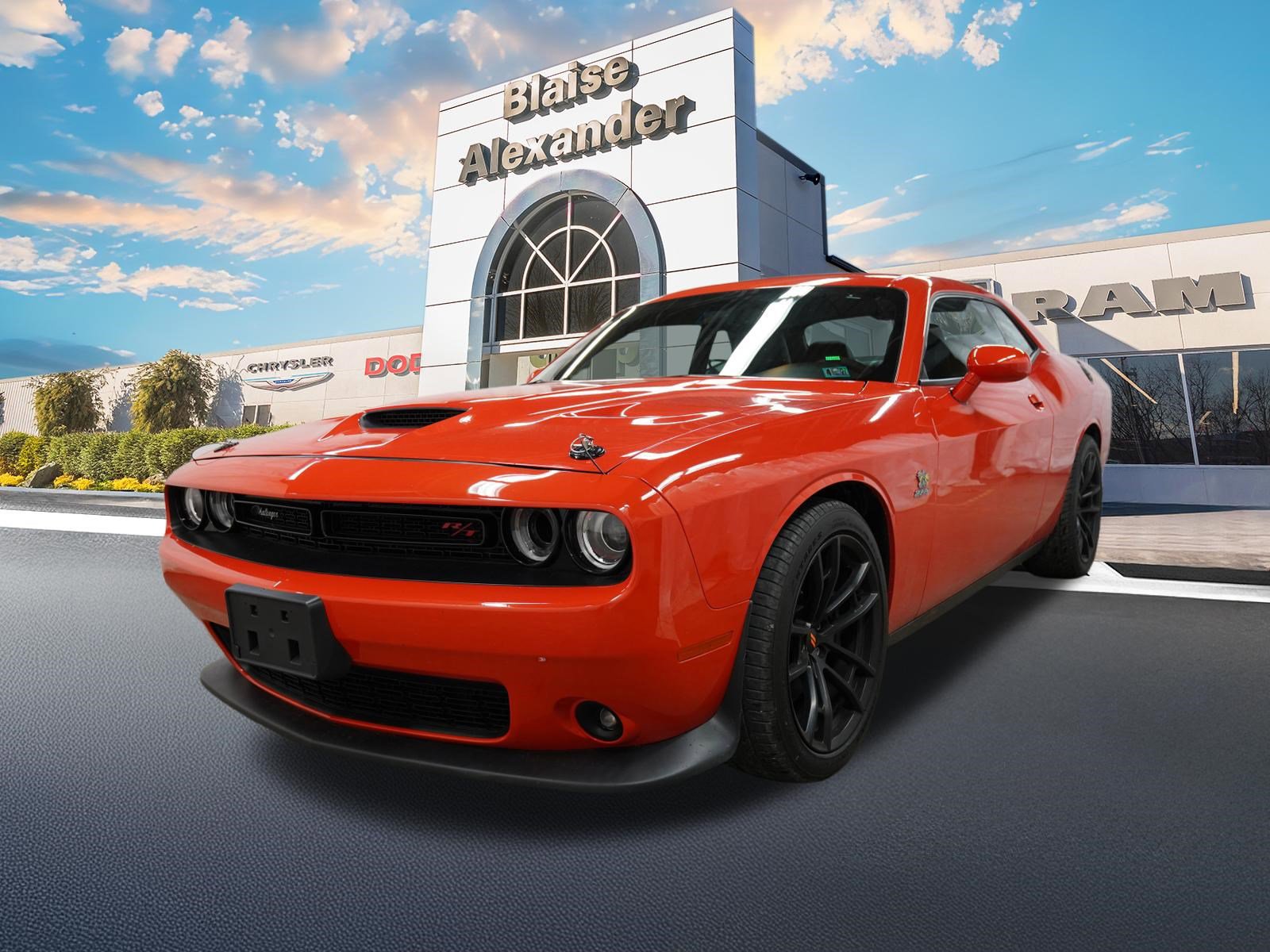 Used 2022 Dodge Challenger R/T Scat Pack w/ 1320 Drag Pack RWD image 9