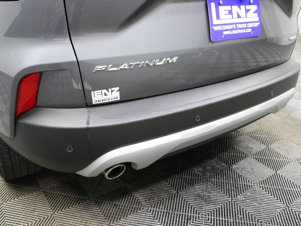 Used 2025 Ford Escape Platinum AWD/4WD image 40