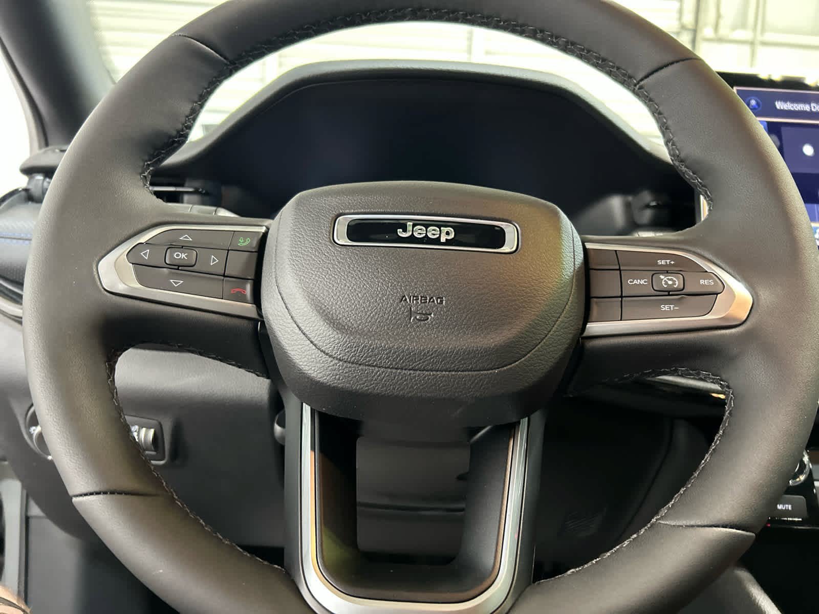 New 2026 Jeep Compass Latitude AWD/4WD image 8