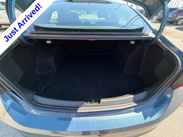 Used 2025 Chevrolet Malibu LT FWD image 32
