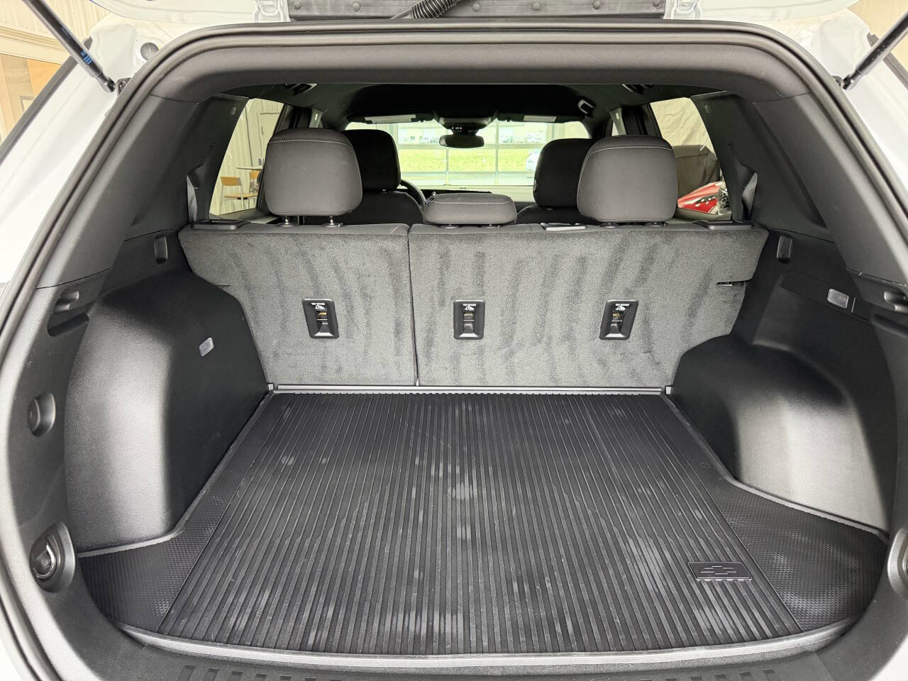 Used 2026 Chevrolet Equinox LT w/ Midnight Edition image 31