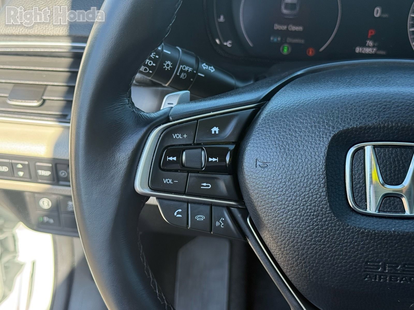 Used 2022 Honda Accord Touring image 18