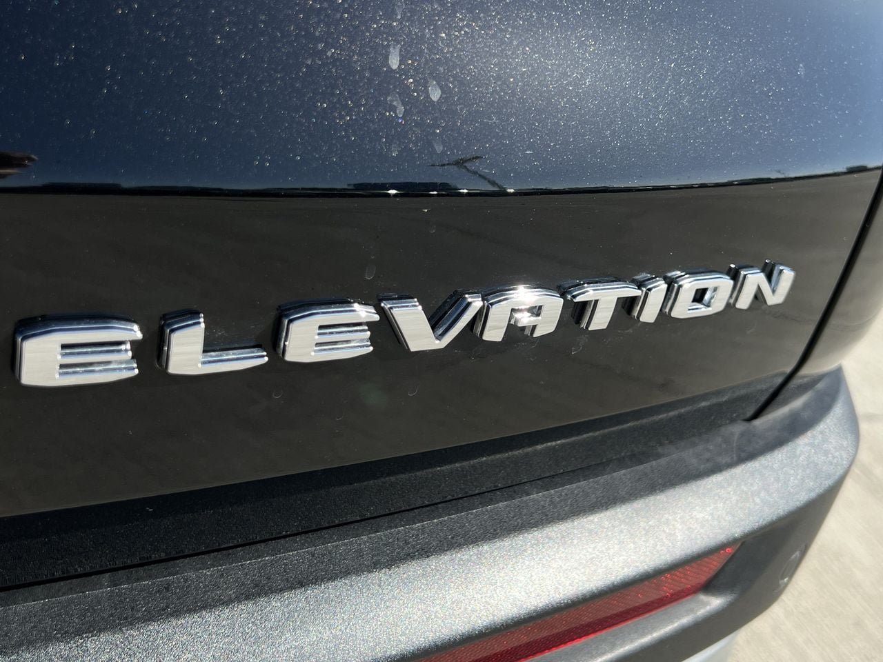 Used 2026 GMC Acadia Elevation FWD image 7