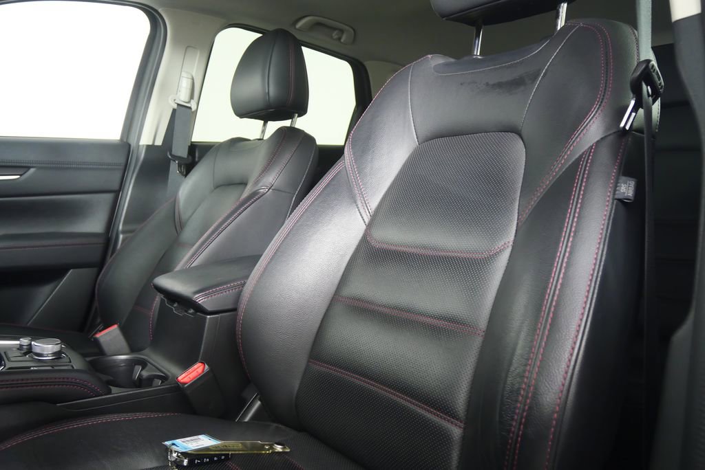 Used 2022 MAZDA CX-5 Carbon Edition image 11
