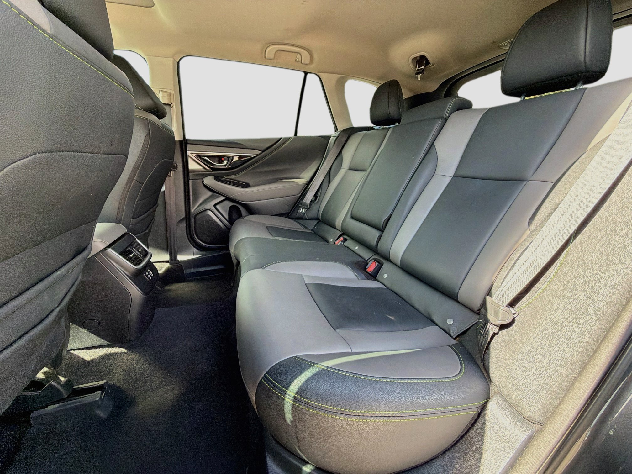 Used 2024 Subaru Outback Onyx Edition AWD/4WD image 20