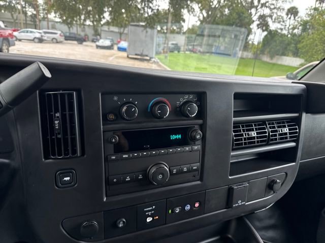 New 2025 Chevrolet Express 2500 Work Van 3D Extended Cargo Van w/ Driver Convenience Package RWD image 27