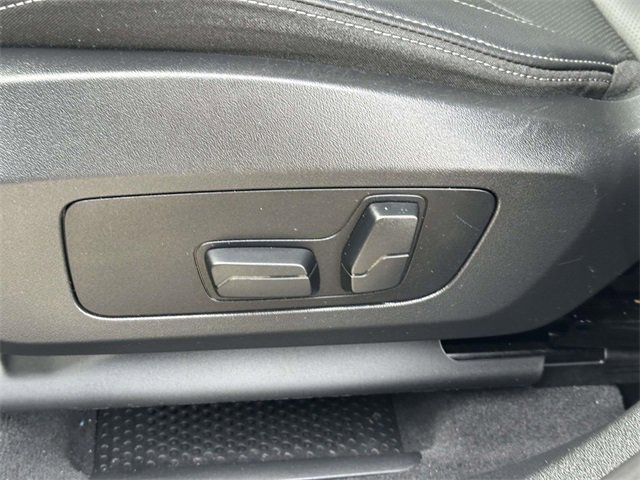 Used 2025 BMW X1 xDrive28i image 16